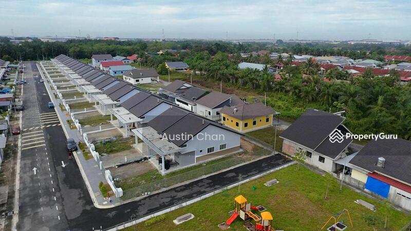 For Sale - Semi-D house at Taman Meru 38x107 4bilik 2bilik air CashBack 20k